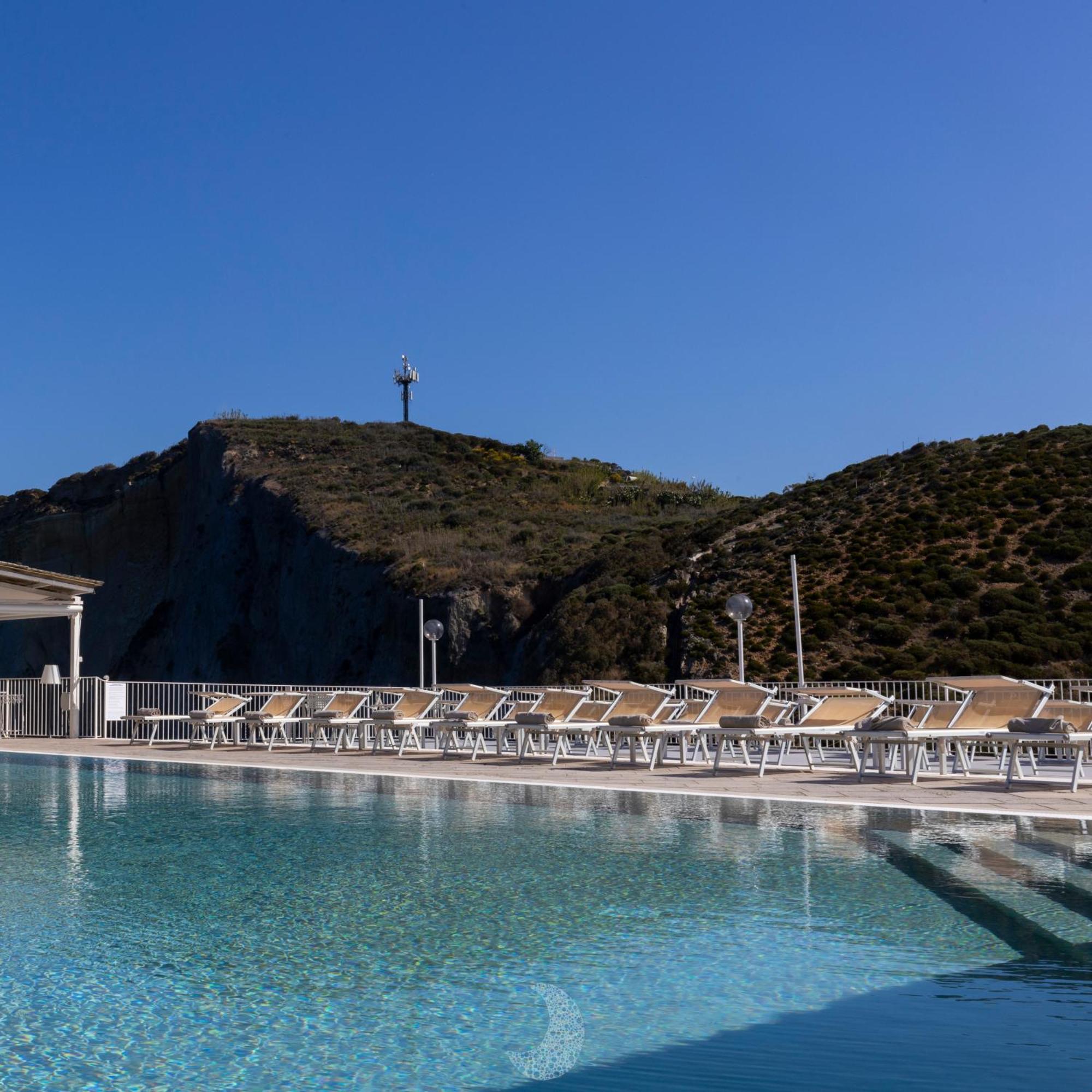 Hotel Chiaia Di Luna Ponza Exteriér fotografie