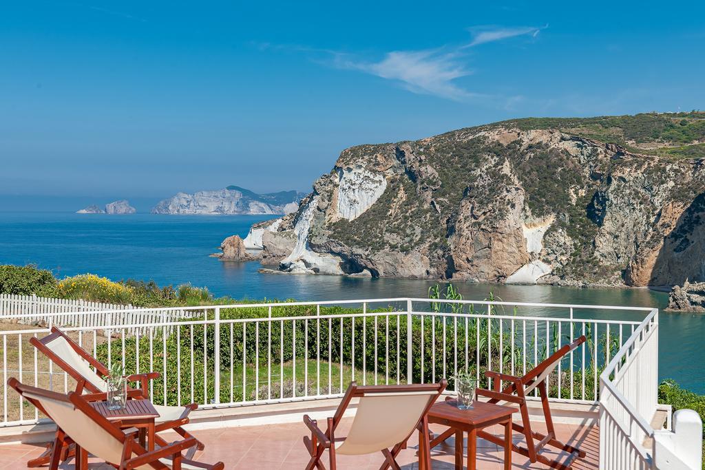 Hotel Chiaia Di Luna Ponza Exteriér fotografie